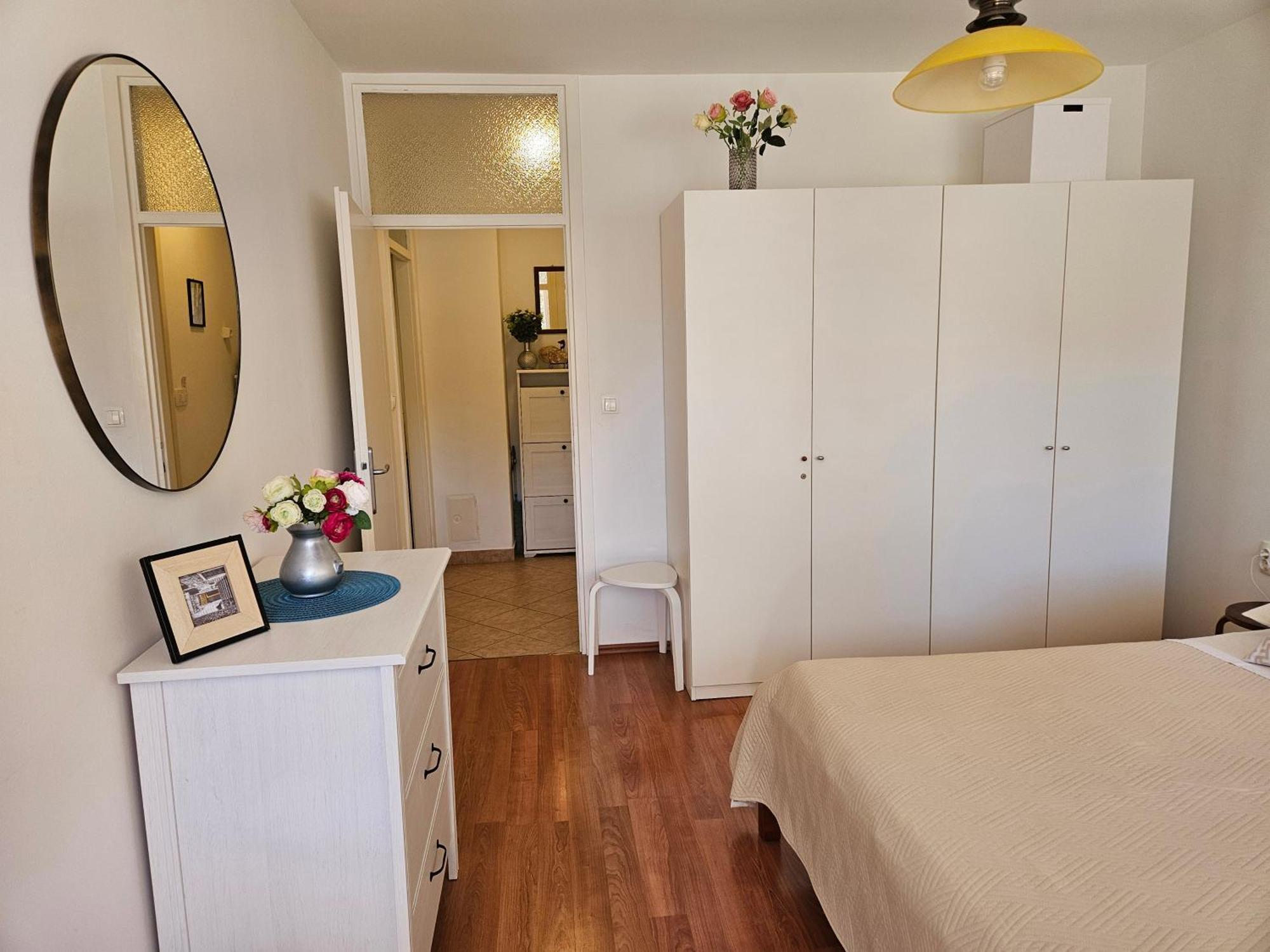 Apartment Romana With A Spacious Terrace Σπλιτ Εξωτερικό φωτογραφία